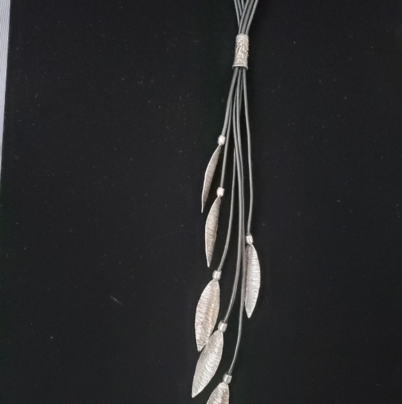 Silpada Set Layered Leaf Leather & Silver Necklace N3224 with Earrings W3274 - Picture 2 of 9